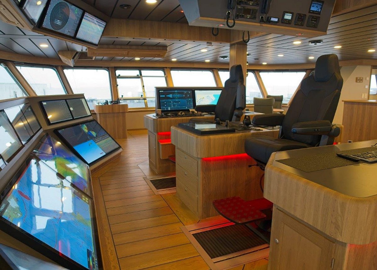AWARDS 2025 | Best Helm Seating Supplier – Norsap