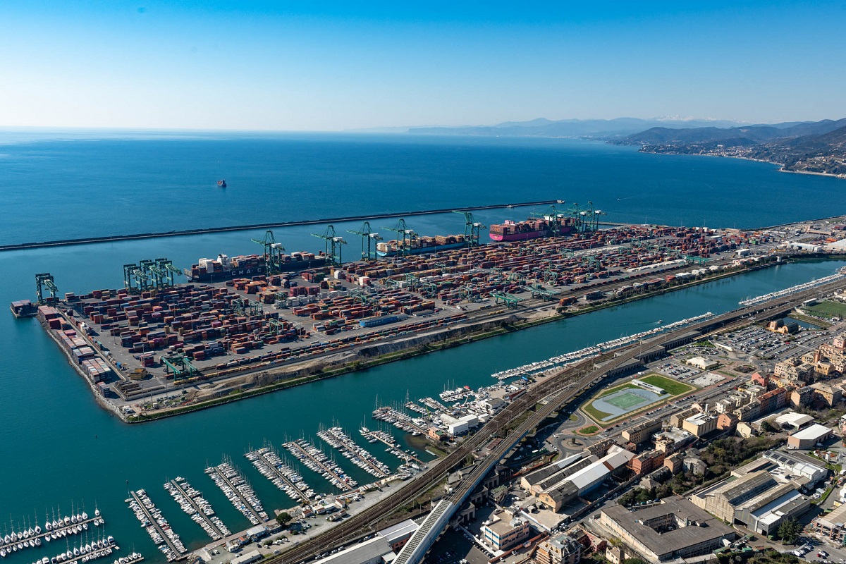 Terminal de Génova Pra’: PSA Itália e Autoridade Portuária com acordo para investir 1.000 milhões de dólares.