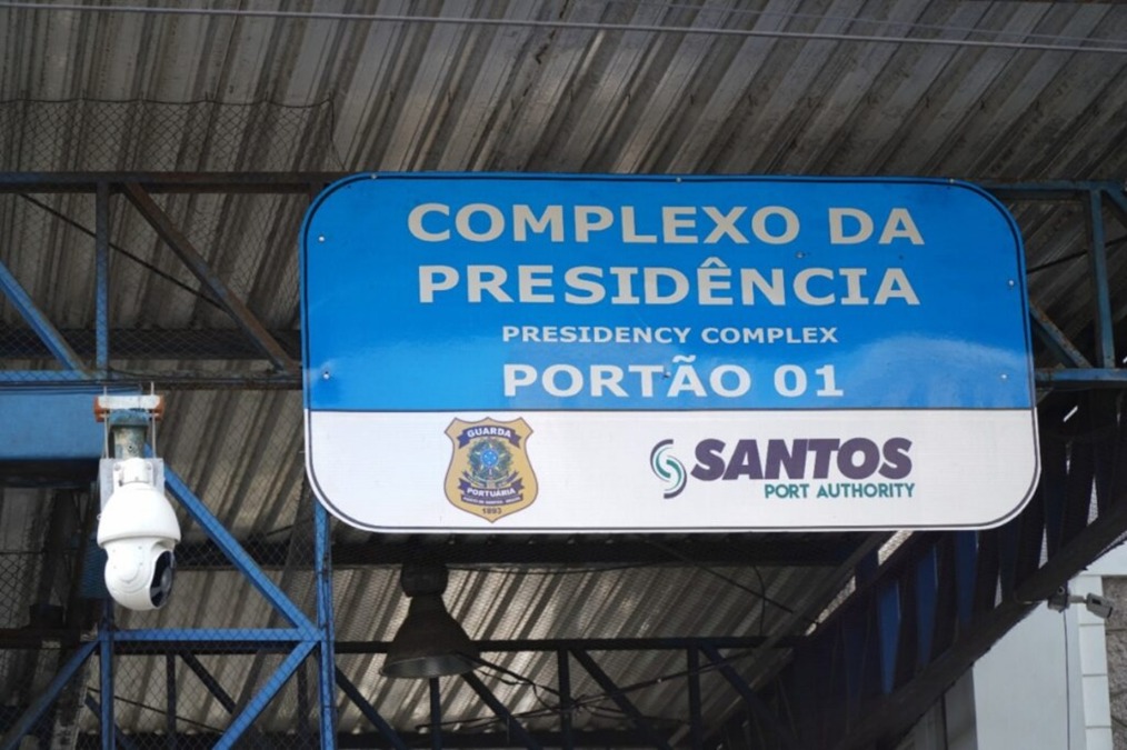 Porto de Santos inicia recadastramento para implantar reconhecimento biométrico