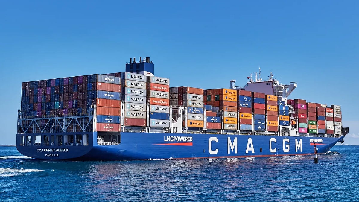 CMA CGM to impose shipping fuel surcharge