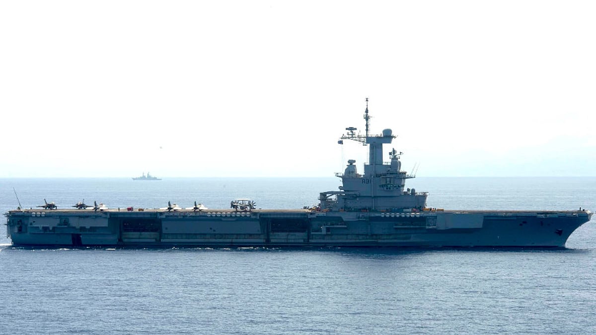 Report says use of fitness app may have revealed French aircraft carrier's location
