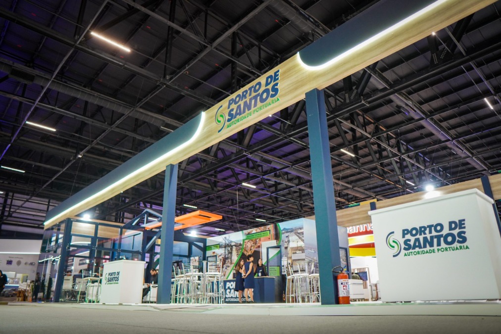 Porto de Santos anuncia criação da primeira universidade voltada ao setor portuário