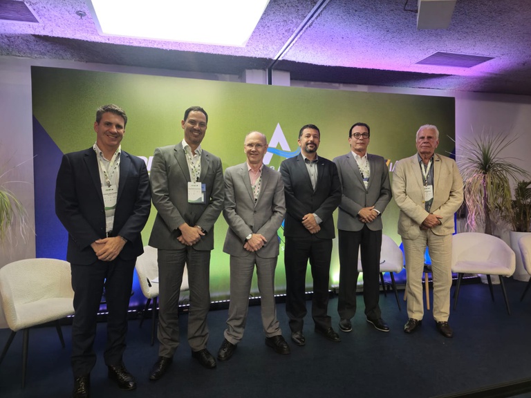 Em Manaus, representantes do MPor participam de evento sobre desenvolvimento da navegação interior