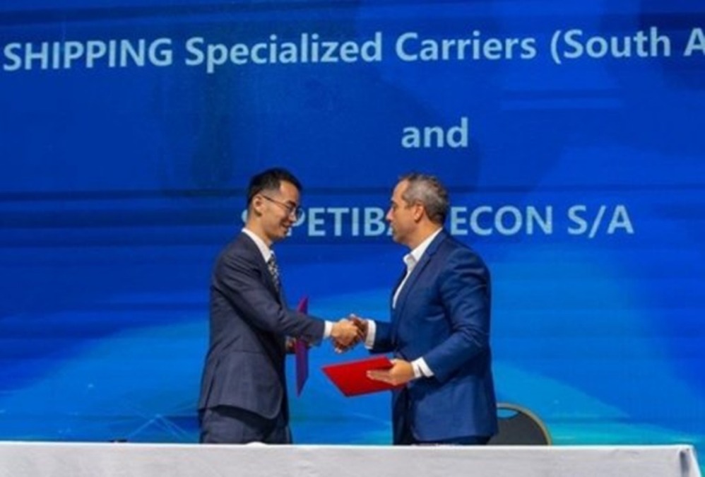 Sepetiba Tecon e Cosco firmam contrato de 10 anos e ampliam operações no eixo Brasil–China