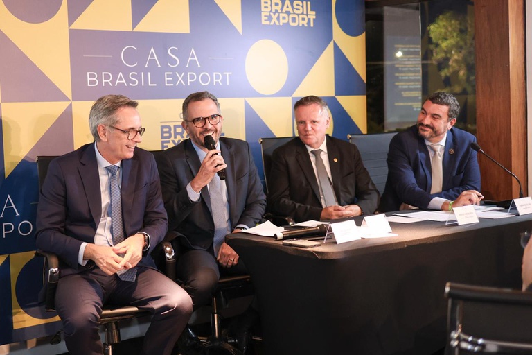 Na inauguração da ABDInfra, ministro de Portos e Aeroportos reforça papel da segurança jurídica na infraestrutura