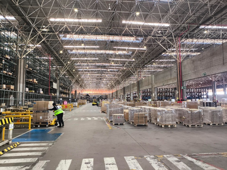 Ministério de Portos e Aeroportos avança em estudo sobre carga aérea com visitas técnicas a centros logísticos em São Paulo