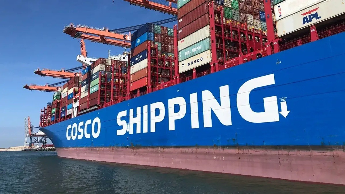 Cosco e OOCL integram operações para fortalecer rotas marítimas aos EUA