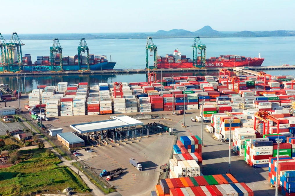 Maersk substitui Rio Grande por Itapoá em serviço entre Europa e América do Sul