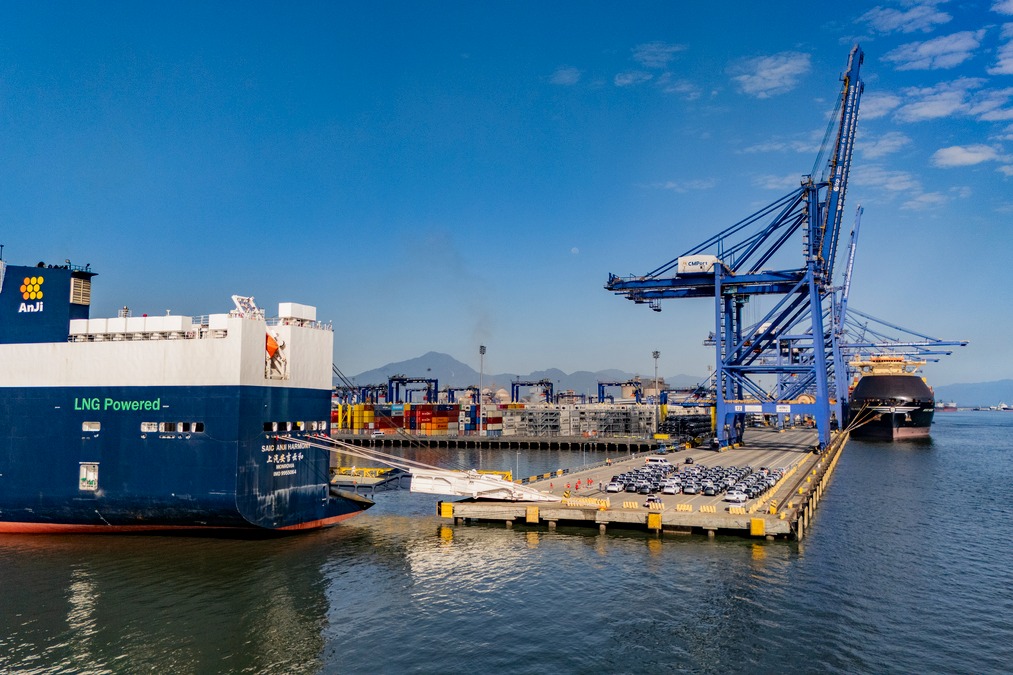 Movimentação de veículos cresce 63% e leva Porto de Paranaguá à vice-liderança nacional