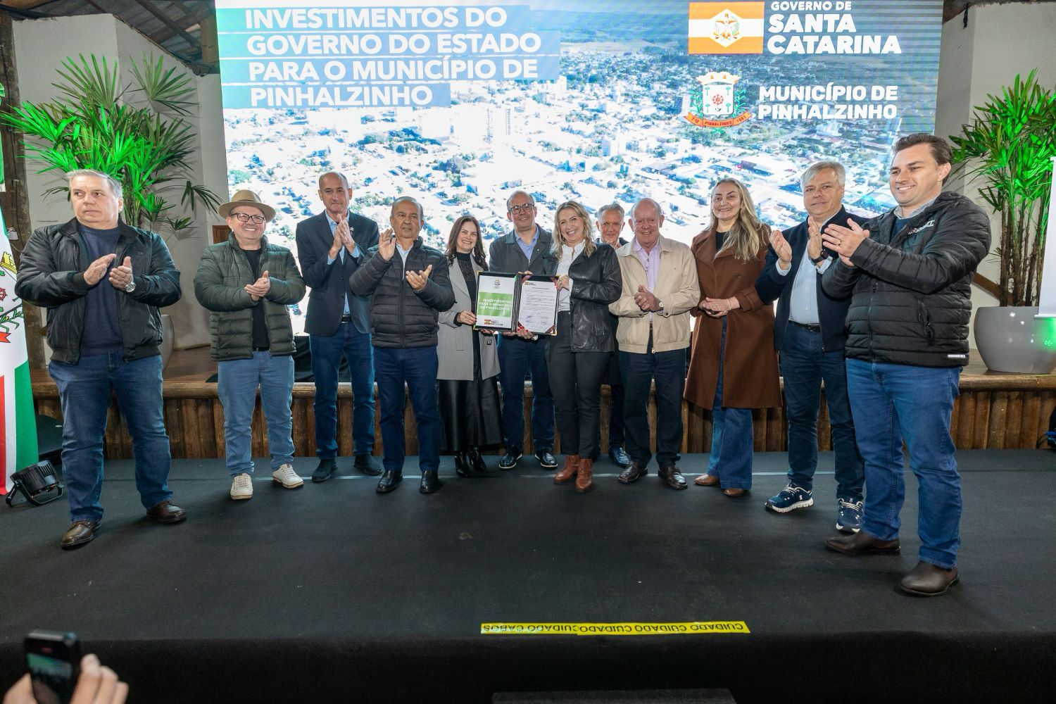 Governo de SC impulsiona o futuro do Oeste com aeroporto regional e obras estruturantes em Pinhalzinho