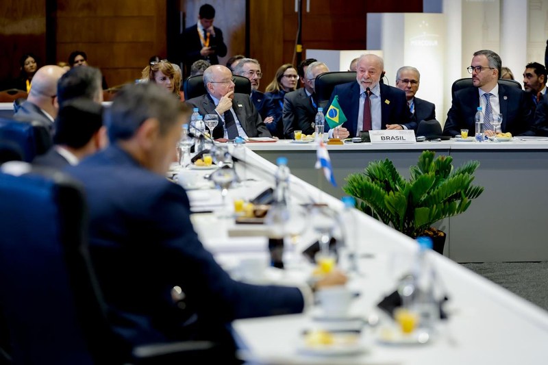 Em Assunção, Tomé Franca fala em parceria para avançar na integração hidroviária no Mercosul
